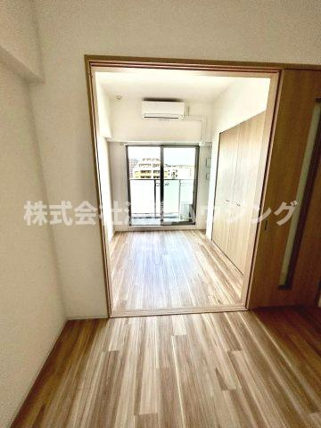 リプネスコート江坂の内装