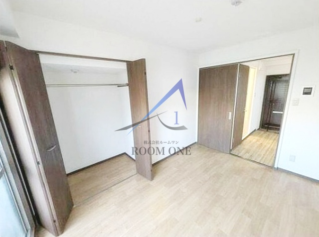 トーシンハイツ堀江の居間・リビング|洋室のお部屋です。