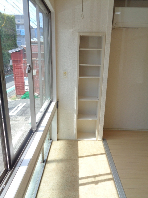 Ｃｏｍｆｏｒｔの居間・リビング