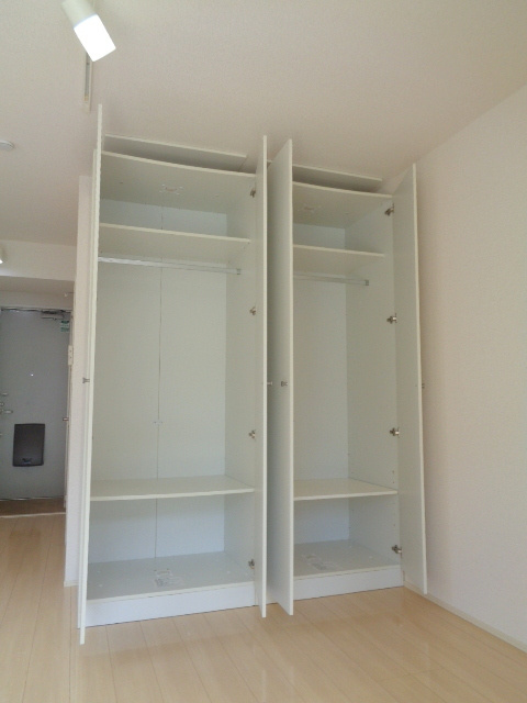 Ｃｏｍｆｏｒｔの収納|可動式収納