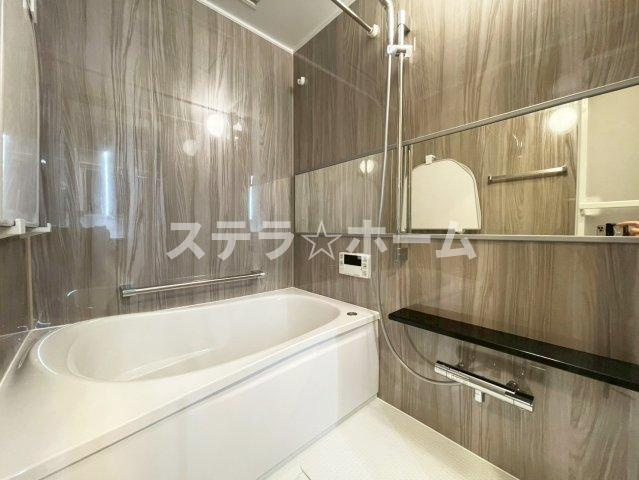 サン三国マンションの独立洗面台|独立洗面台、朝の身支度には欠かせません