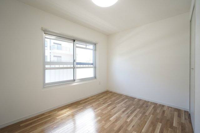 幸町レジデンスの洋室|お問合せはスクレイルまで！