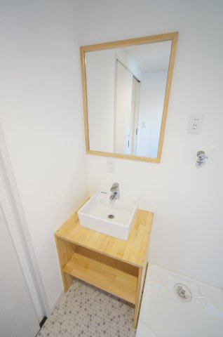 幸町レジデンスの洗面所|オンライン対能応可！