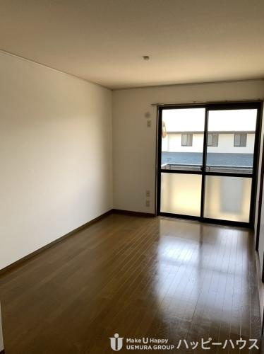 セジュール・ジェンヌの居間・リビング