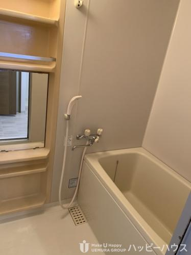 セジュール・ジェンヌの浴室