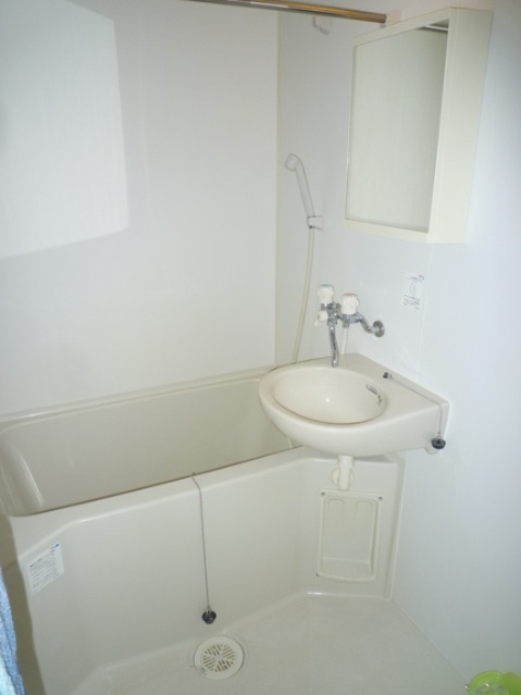 メゾン石原Ⅱの浴室