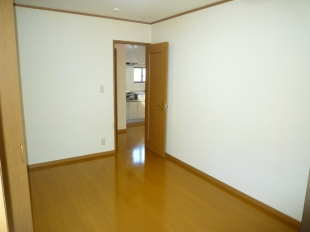 メゾン石原Ⅱの居間・リビング