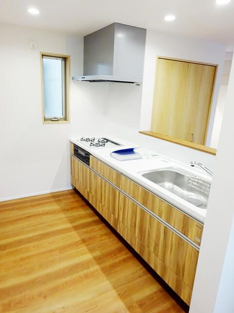 小港町３丁目貸家のキッチン