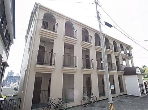 晃ハイムの外観|JR元町駅前にも出張所があります。
そちらにご来店頂いてもご案内可能です！！
↓　↓　↓
兵庫県神戸市中央区北長狭通４丁目２−３　2階