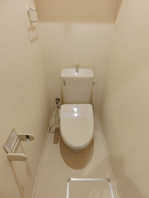 メゾン・ドール・エ・ベールのトイレ|ウォシュレット付き