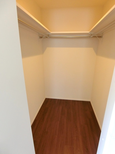 メゾン・ドール・エ・ベールの収納|ウォークインクローゼット