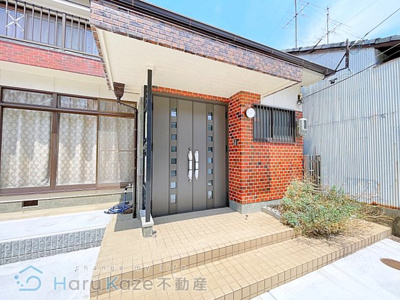 【エントランス】 | はなの芽貸家【名古屋市賃貸・駐車場4台】