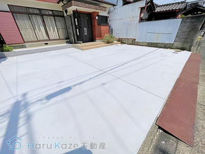 【駐車場】 | はなの芽貸家【名古屋市賃貸・駐車場4台】