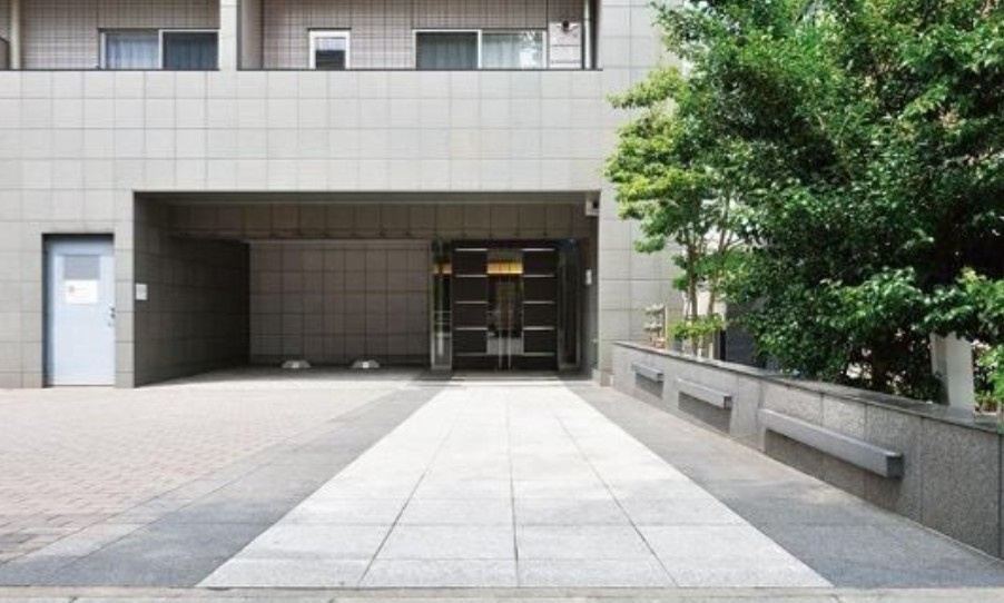 【エントランス】