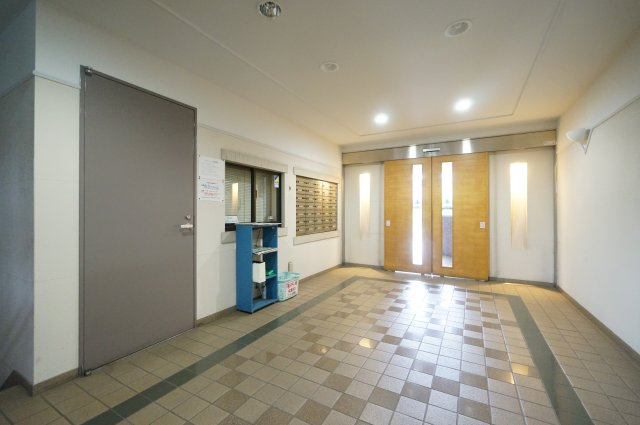 エヴァーグリーン青葉の森のエントランス|詳細、ご不明点等、お気軽にご連絡ください！