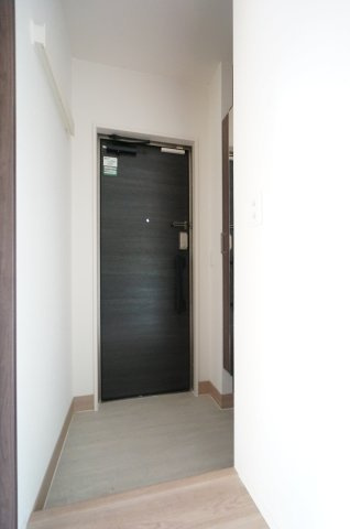 シャイングレイスの玄関|ご見学・ご契約時の送迎可能！