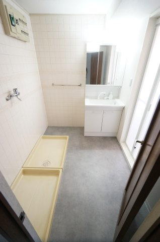 ちとせビルの洗面所|オンライン対能応可！