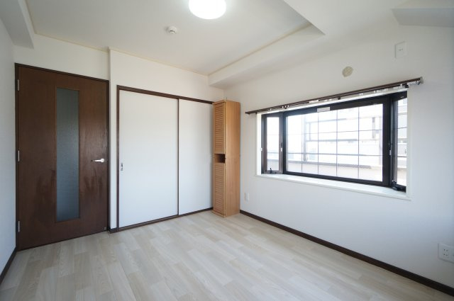 ちとせビルの洋室|お部屋探しは花まる商店にお任せ下さい！