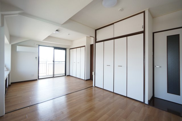 ちとせビルの洋室|詳細、ご不明点等、お気軽にご連絡ください！