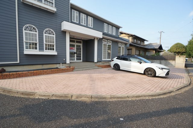 こてはし台戸建の駐車場|お電話でのご予約がスムーズです！