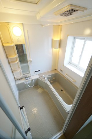 こてはし台戸建の浴室|ご見学・ご契約時の送迎可能！