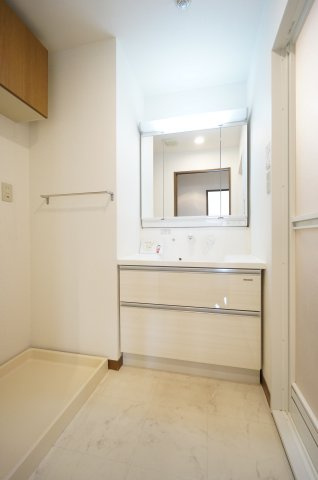 オーシャンビュー壱番館の洗面所|お部屋探しは花まる商店まで！
※すべて同タイプのお写真です