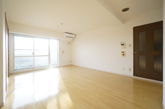 オーシャンビュー壱番館の居間・リビング|お電話でのご予約がスムーズです！