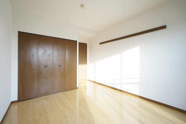 オーシャンビュー壱番館の寝室|諸条件、交渉などお任せ下さい！