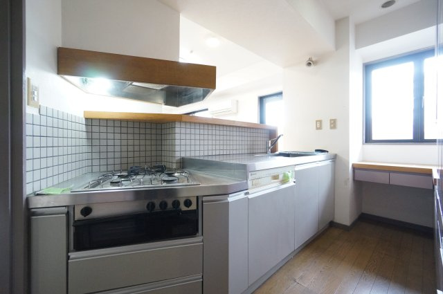 ウォンズ東千葉のキッチン|水曜日、営業時間外もご相談ください！