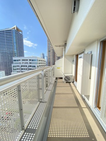 【バルコニー】
