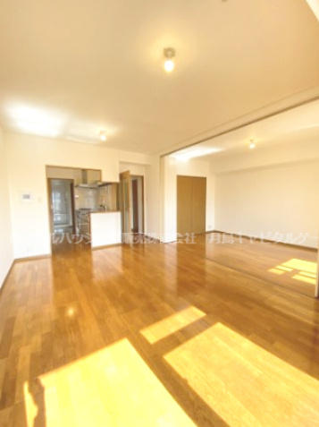 【居間・リビング】