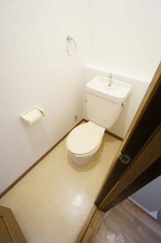 リバーストーンのトイレ|初期費用ご相談ください！