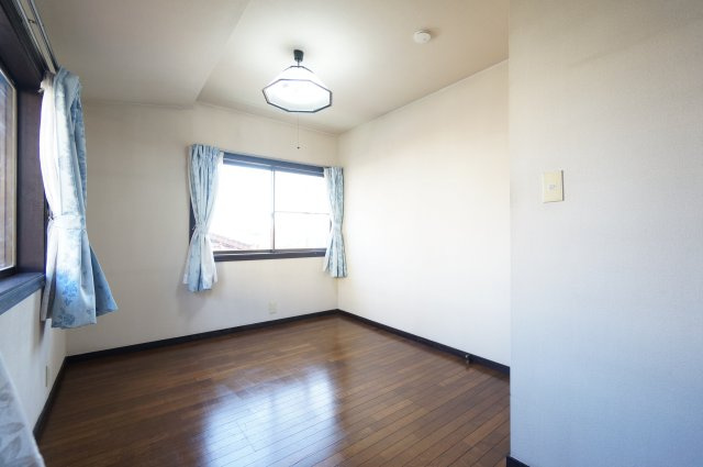 千葉市中央区松ヶ丘町貸家(JTI)の洋室|初期費用ご相談ください！