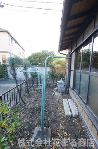 道場南戸建のバルコニー|物件、駅でお待ち合わせでのご案内歓迎！