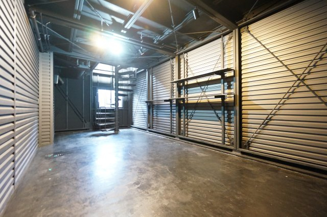 G-HANGAR1821の駐車場|ご見学・ご契約時の送迎可能！