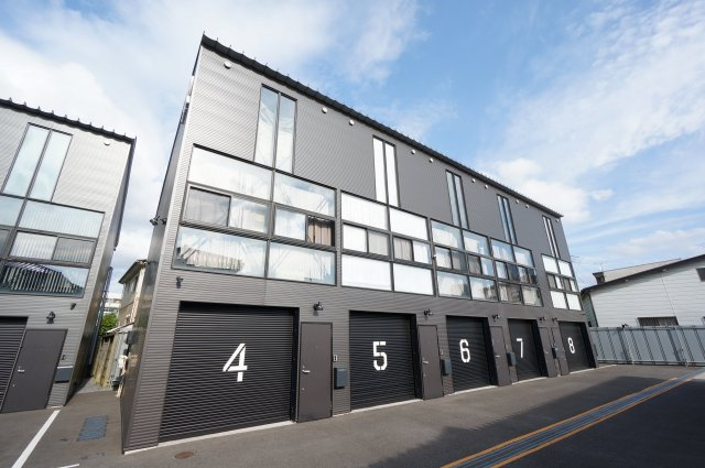 G-HANGAR1821の外観|お問い合わせは花まる商店まで！