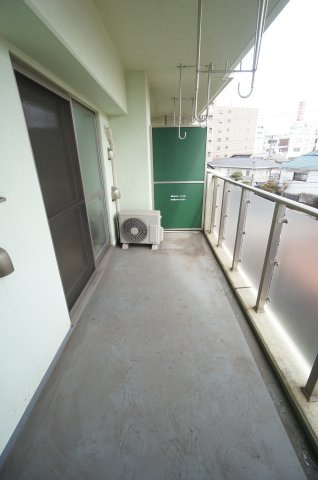 プレシャスのバルコニー|水曜日、営業時間外もご相談ください！