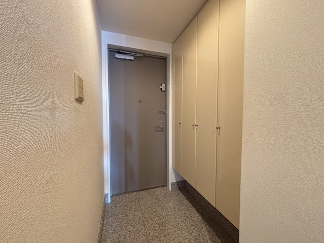 【玄関】
