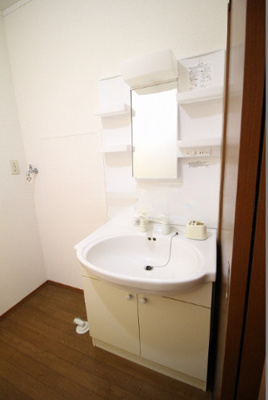 【洗面所】 | メゾン岡村A