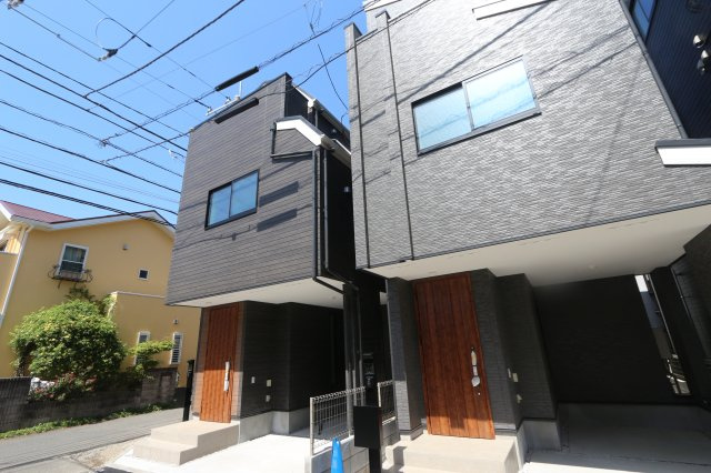 【MIRASUMO】国分寺市東戸倉207③の外観|2階にリビング、水回りを集約した生活動線にこだわったプランです。