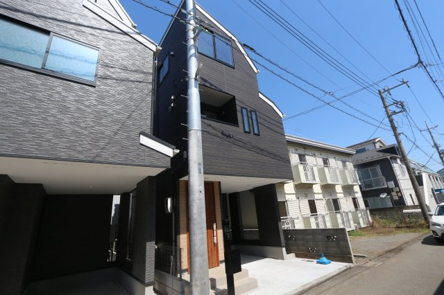 【MIRASUMO】国分寺市東戸倉207③の外観|ガスを効率よく使えるハイクオリティ熱源器「エコジョーズ」標準装備！

