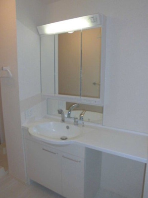 【洗面所】 | ヴィレッジグリニッジⅢ | 別のお部屋の写真です。