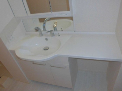 【洗面所】 | ヴィレッジグリニッジⅢ | 別のお部屋の写真です。