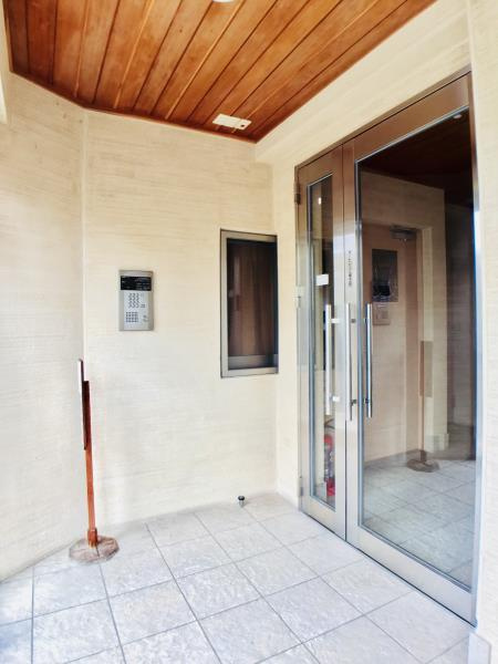 【申込済・募集終了】ブレグレイス参宮橋のエントランス