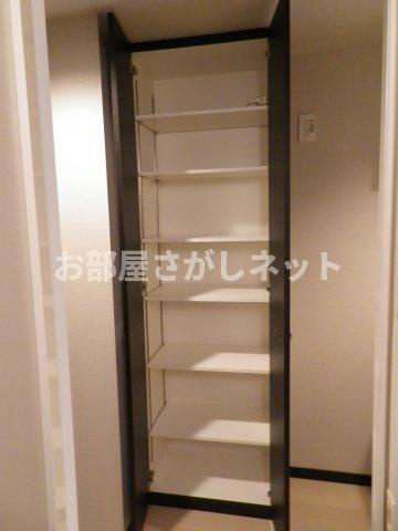 グラントゥルース大山幸町の収納