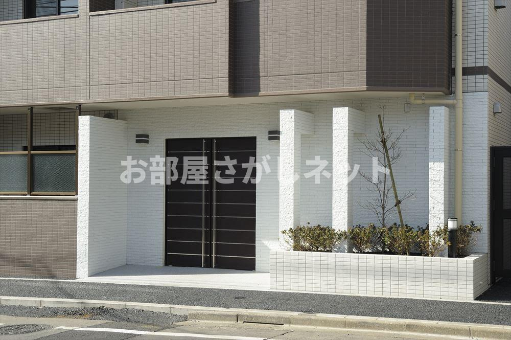 グラントゥルース大山幸町のエントランス