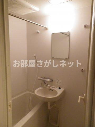 グラントゥルース大山幸町の浴室