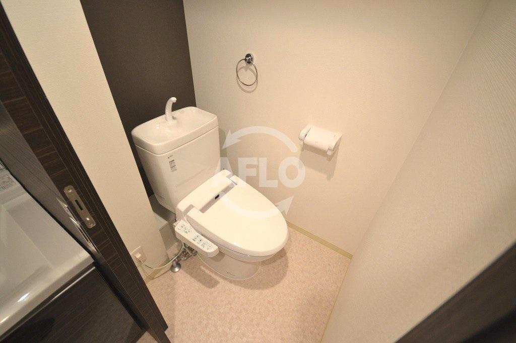 プレサンス立売堀アーバンスタイルのトイレ|プレサンス立売堀アーバンスタイル　ウォシュレット付