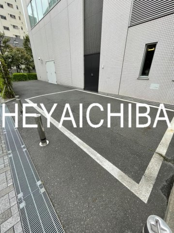 パークタワー錦糸町の駐車場