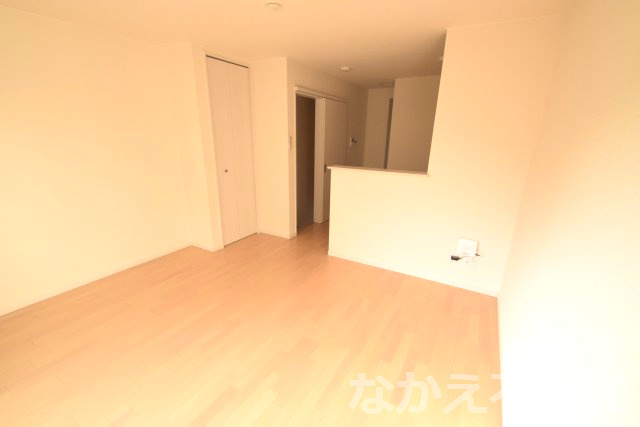 【寝室】 | 広くて明るい寝室